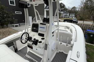 Photo 5955805 for 2015 Tidewater 230 LXF  