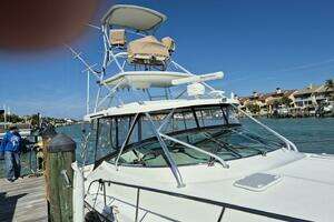 2004 Riviera 4000 Offshore thumbnail 6