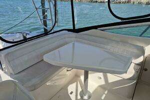 2004 Riviera 4000 Offshore thumbnail 35