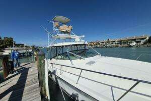 2004 Riviera 4000 Offshore thumbnail 7