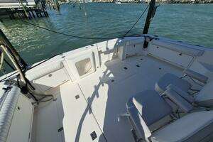 2004 Riviera 4000 Offshore thumbnail 8