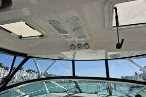 2004 Riviera 4000 Offshore thumbnail 48