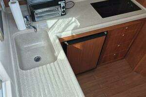 2004 Riviera 4000 Offshore thumbnail 51