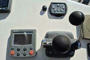 2004 Riviera 4000 Offshore thumbnail 21