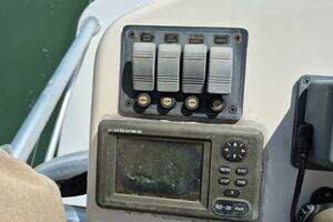 2004 Riviera 4000 Offshore thumbnail 20