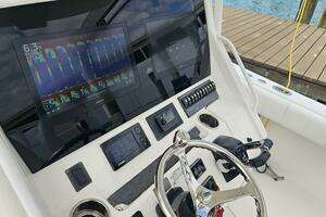 2012 Regulator 34SS thumbnail 27