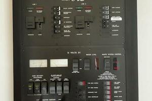 Lyman Zerga 38ft Sea Ray Yacht For Sale