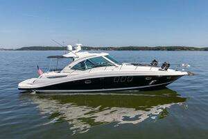 2007 Sea Ray 48 Sundancer thumbnail 2