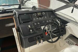 Patriot 30ft Sea Ray Yacht For Sale