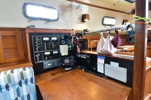Island Breeze 40ft Island Packet Yacht For Sale