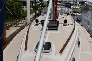 Island Breeze 40ft Island Packet Yacht For Sale