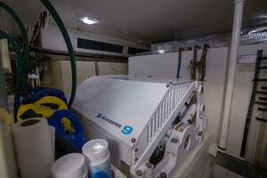 Silverton 52 - Immersed - 