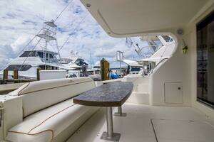 2009 Silverton 52 Ovation thumbnail 20