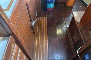 1983 Vagabond 42 Ketch thumbnail 53