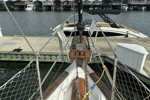 1983 Vagabond 42 Ketch thumbnail 64