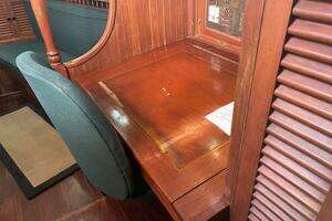1983 Vagabond 42 Ketch thumbnail 18