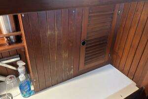 1983 Vagabond 42 Ketch thumbnail 52