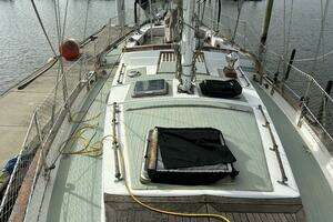 1983 Vagabond 42 Ketch thumbnail 65