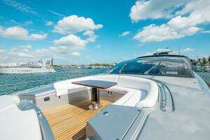 2014 Riva 86 Domino thumbnail 15