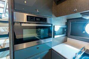 2014 Riva 86 Domino thumbnail 59