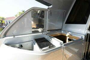 2014 Riva 86 Domino thumbnail 25