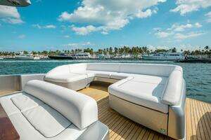 2014 Riva 86 Domino thumbnail 18