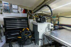 2014 Riva 86 Domino thumbnail 79