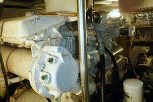 2002 Mainship 430 Trawler thumbnail 73