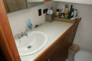 2002 Mainship 430 Trawler thumbnail 58