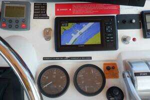 2002 Mainship 430 Trawler thumbnail 29