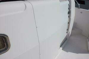 2002 Mainship 430 Trawler thumbnail 8