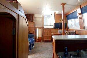 2002 Mainship 430 Trawler thumbnail 61