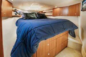 2010 Viking 52 Sport Coupe thumbnail 39