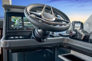 ECLIPSE 505 Shadow In Stock 50ft ECLIPSE Yacht For Sale