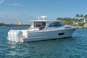 ECLIPSE 505 Shadow Demo 50ft ECLIPSE Yacht For Sale