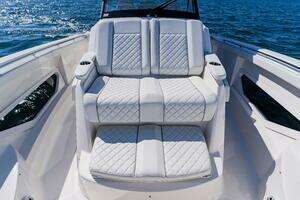2022 Pursuit S 378 Sport thumbnail 14