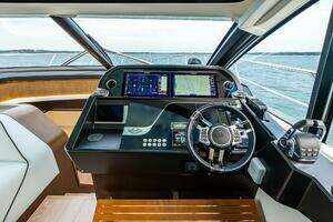 2021 Sunseeker Predator 60 EVO thumbnail 24