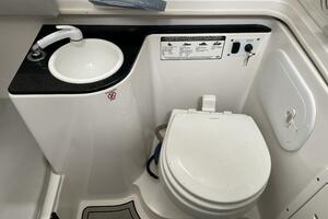 Photo 5959951 for 2019 Sea Fox 328 Commander  