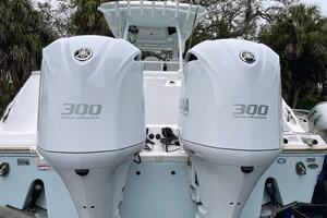 Photo 5959885 for 2019 Sea Fox 328 Commander  