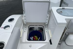 Photo 5959900 for 2019 Sea Fox 328 Commander  