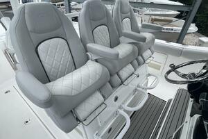 Photo 5959914 for 2019 Sea Fox 328 Commander  