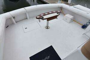 1999 Viking 58 Convertible thumbnail 10
