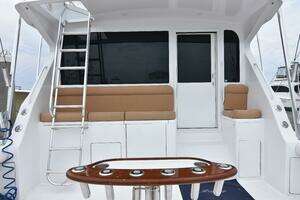 1999 Viking 58 Convertible thumbnail 9