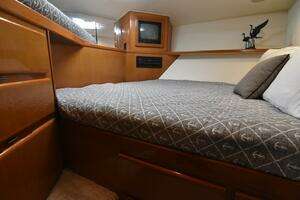 1999 Viking 58 Convertible thumbnail 26