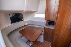 Regulator 41 - Wound Up II - Interior Cabin Seating