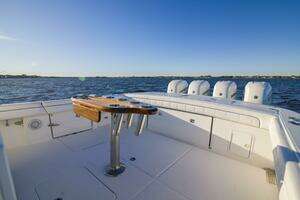 2016 Regulator 41 Center Console thumbnail 26