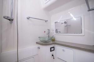 Regulator 41 - Wound Up II - Interior Cabin, Head