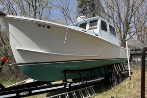28ft Seaworthy Yacht For Sale