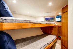 2018 Viking 48 Convertible thumbnail 11