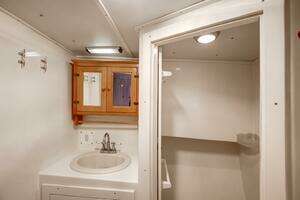 2014 Chesapeake 46 Trawler thumbnail 8